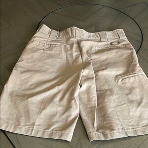 Dickies Brown Cargo Shorts Relaxed Fit